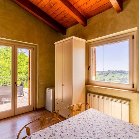 Casa Jo - Country Home With Sea View And 3 Private Ensuite Rooms Lapedona Экстерьер фото