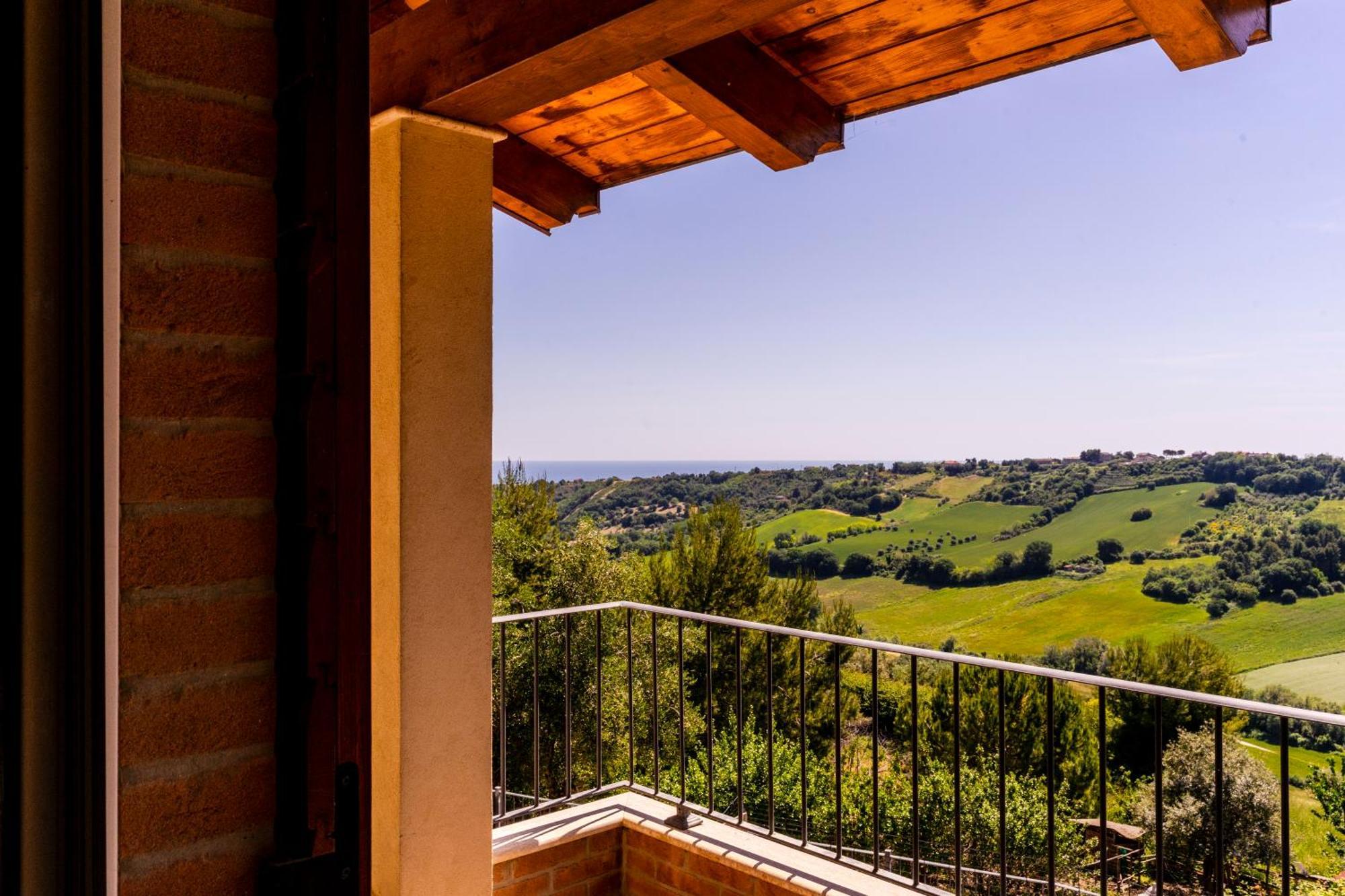 Casa Jo - Country Home With Sea View And 3 Private Ensuite Rooms Lapedona Экстерьер фото