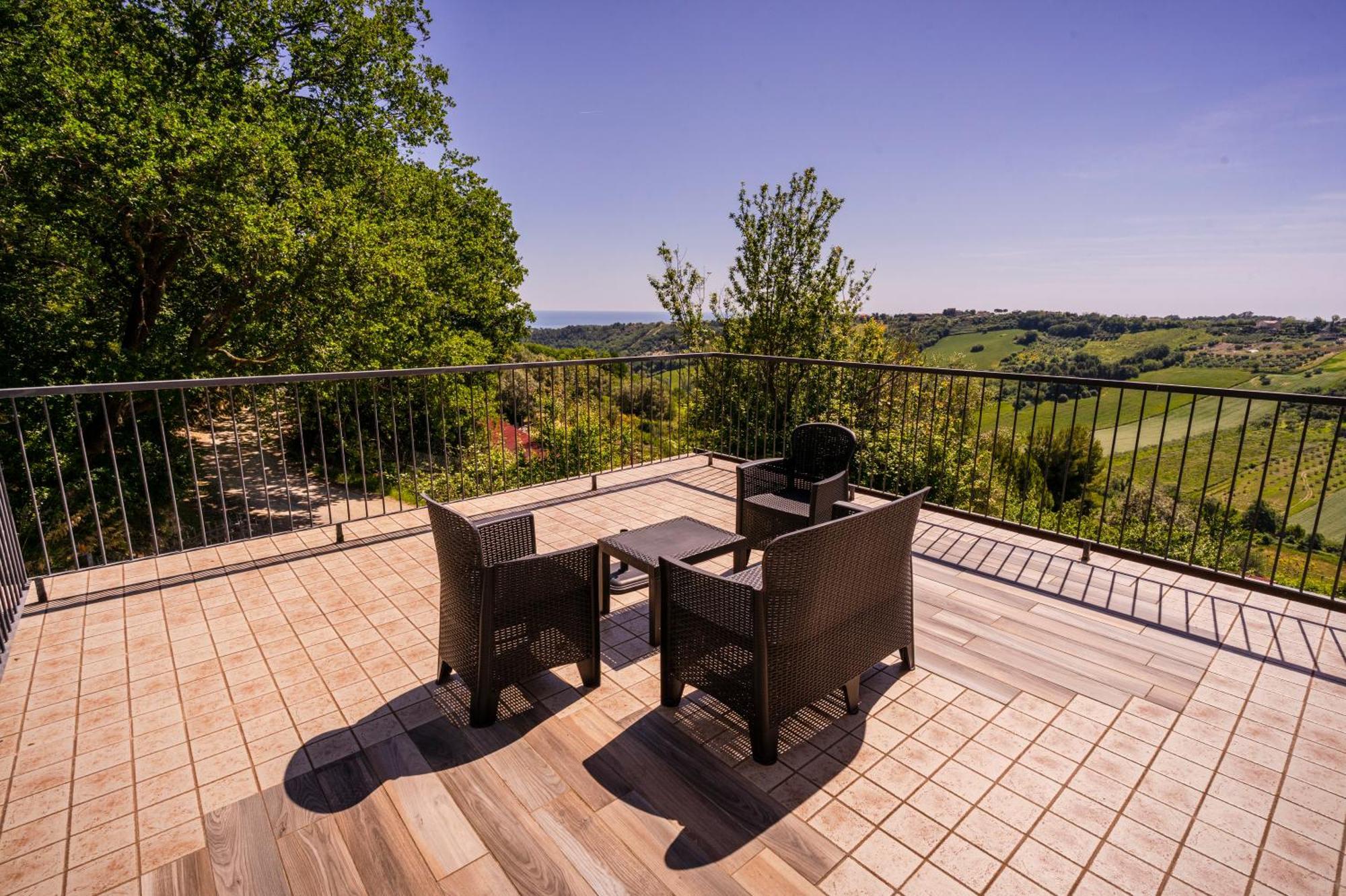 Casa Jo - Country Home With Sea View And 3 Private Ensuite Rooms Lapedona Экстерьер фото