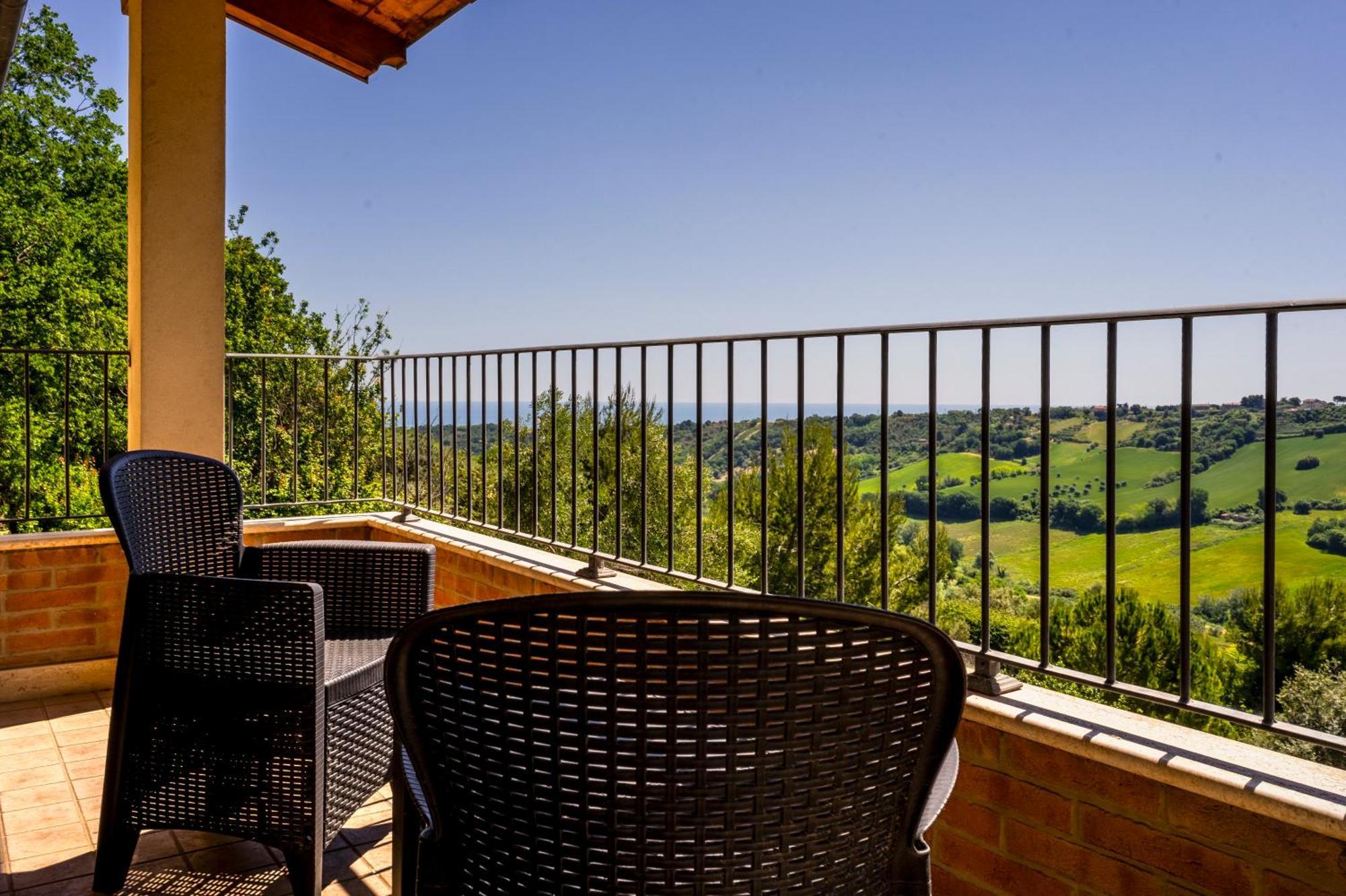 Casa Jo - Country Home With Sea View And 3 Private Ensuite Rooms Lapedona Экстерьер фото