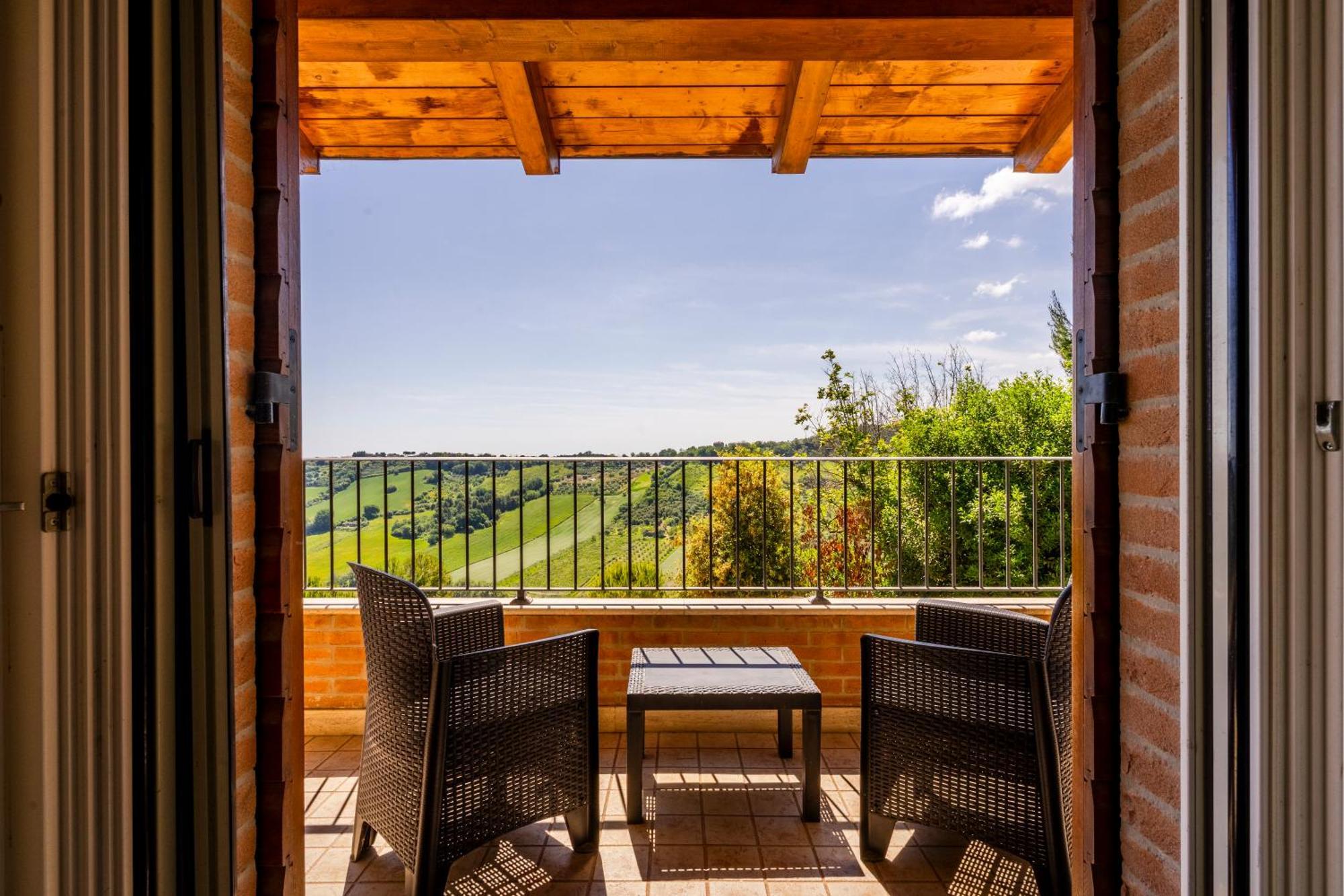 Casa Jo - Country Home With Sea View And 3 Private Ensuite Rooms Lapedona Экстерьер фото
